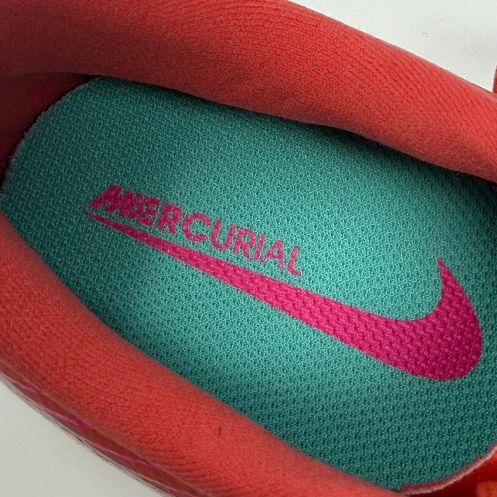 Nike Air Zoom Mercurial Vapor 15 Academy Soccer Shoes Mens‎ 4 Womens 5.5 NEW